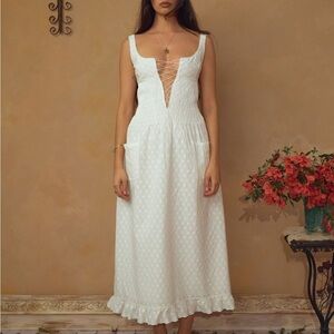 Mirror Palais Eyelet Pintuck Lace Up Cream Ivory White Lace Midi Dress